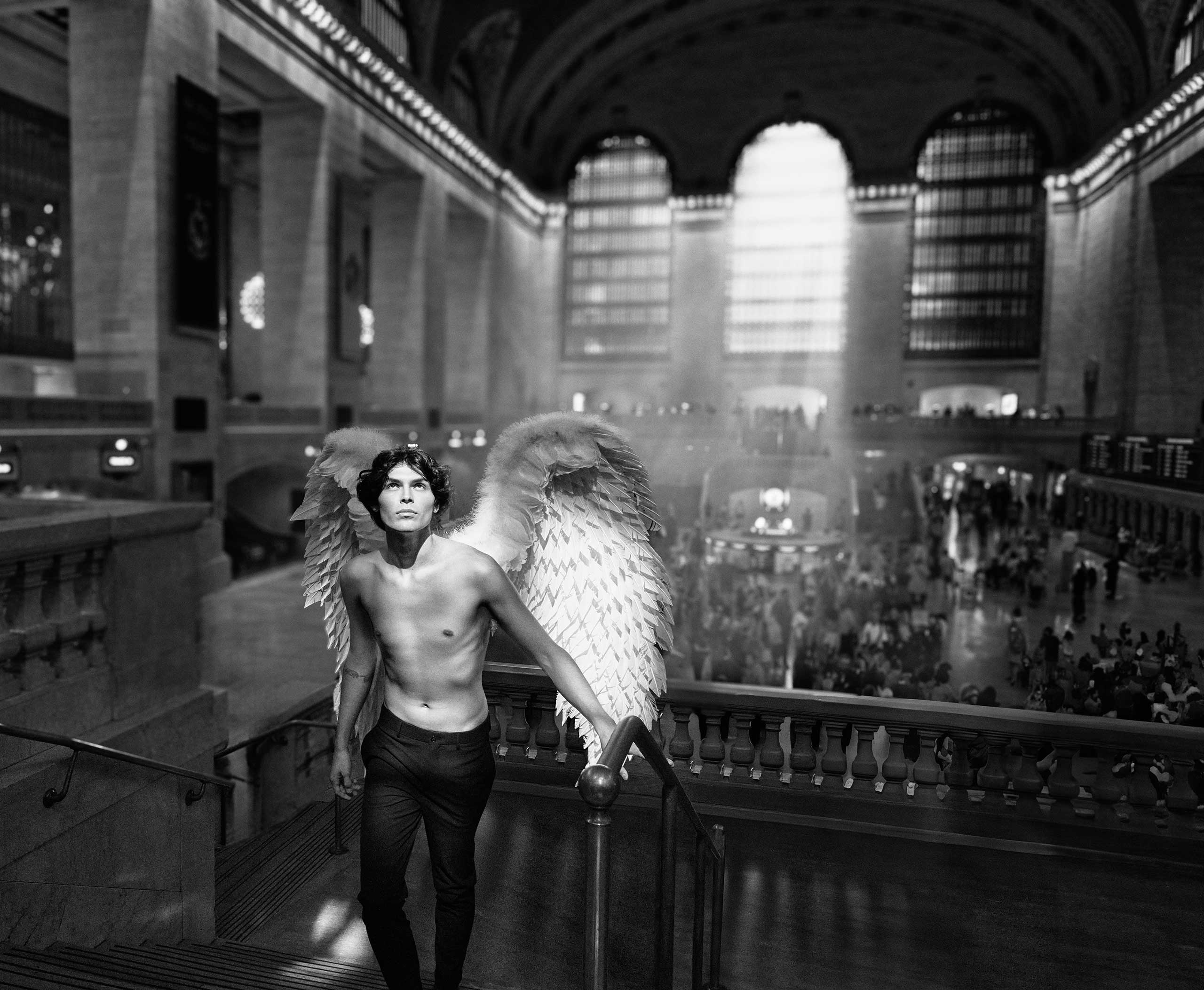 Grand central terminal Christian_Angerer_fashion_portrait_photographer_munich_new_york_city_Andres_bnw_Grand_Central_terminal_NYC